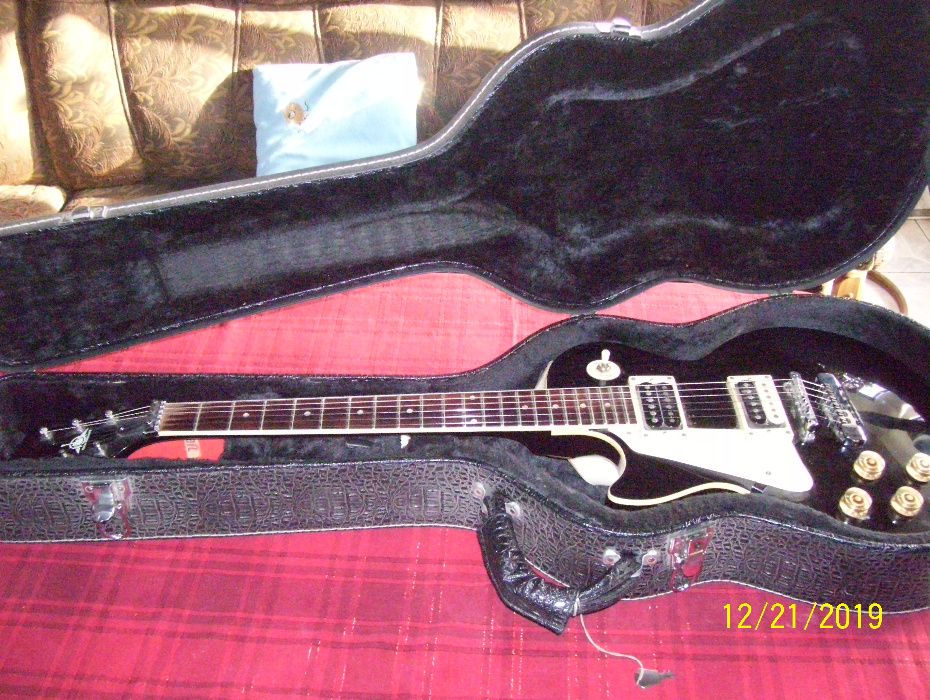 gitara - leworęczna z futerałem sztywnym