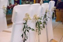 Białe pokrowce na krzesła WYNAJEM biały pokrowiec na krzesło WYSYŁKA
