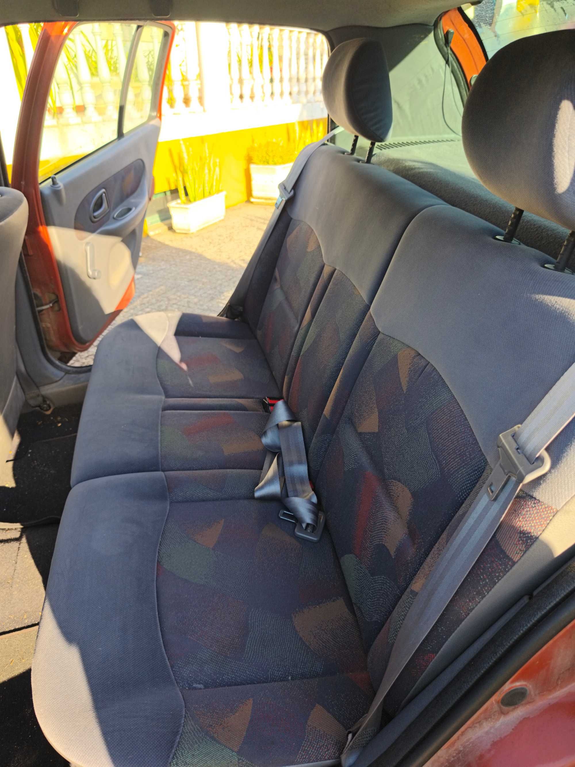 Vendo carro particular