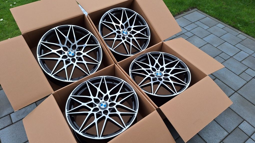 Nowe Alufelgi BMW 5x120 R18 3 5 X1 X3 f25 f30 f10 E90 E84 E46 Okazja.