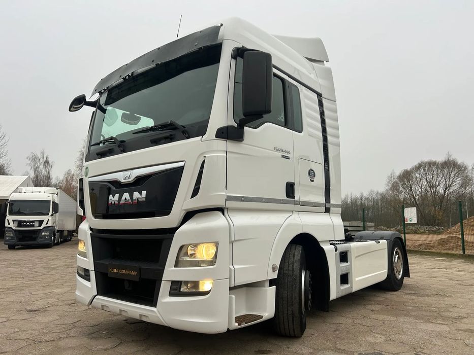 MAN TGX 18.480 KM AUTOMAT / RETARDER / 2 ZBIORNIKI PALIWOWE / LODÓWKA / STANDARD / 2014 ROK !!  RETARDER / Full spojlery / Lodówka / Webasto / 2 zbiorniki paliwowe