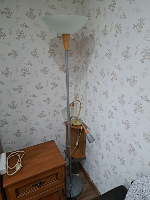 Lampa podłogowa 2 funkcyjna ikea że sciemniaczem
