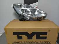 Renault Clio 3 09- Lampa/Reflektor  prawy chrom /H7+H7