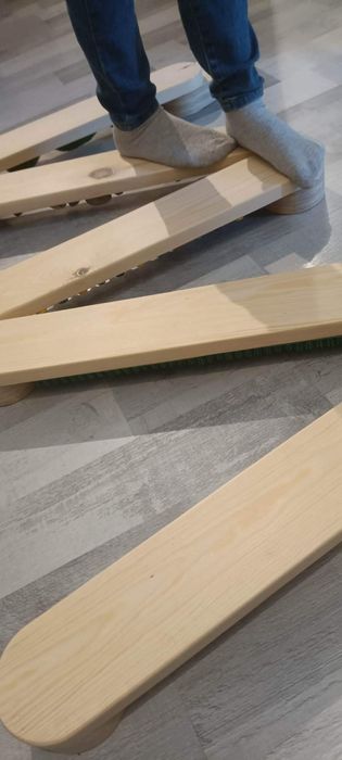 Równoważnia że ścieżką sensoryczną