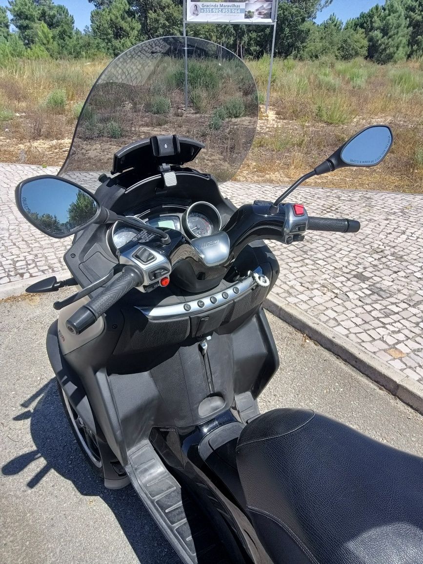 Piaggio mp3 500 sport