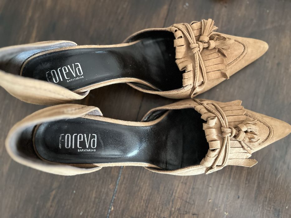 Sapatos foreva fabricados em portugal