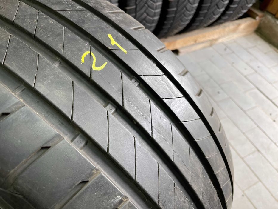 Літні шини 255/40R20 Bridgestone Turanza T005 RFT