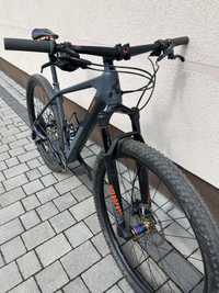 Cube c62 race karbon rozmiar L