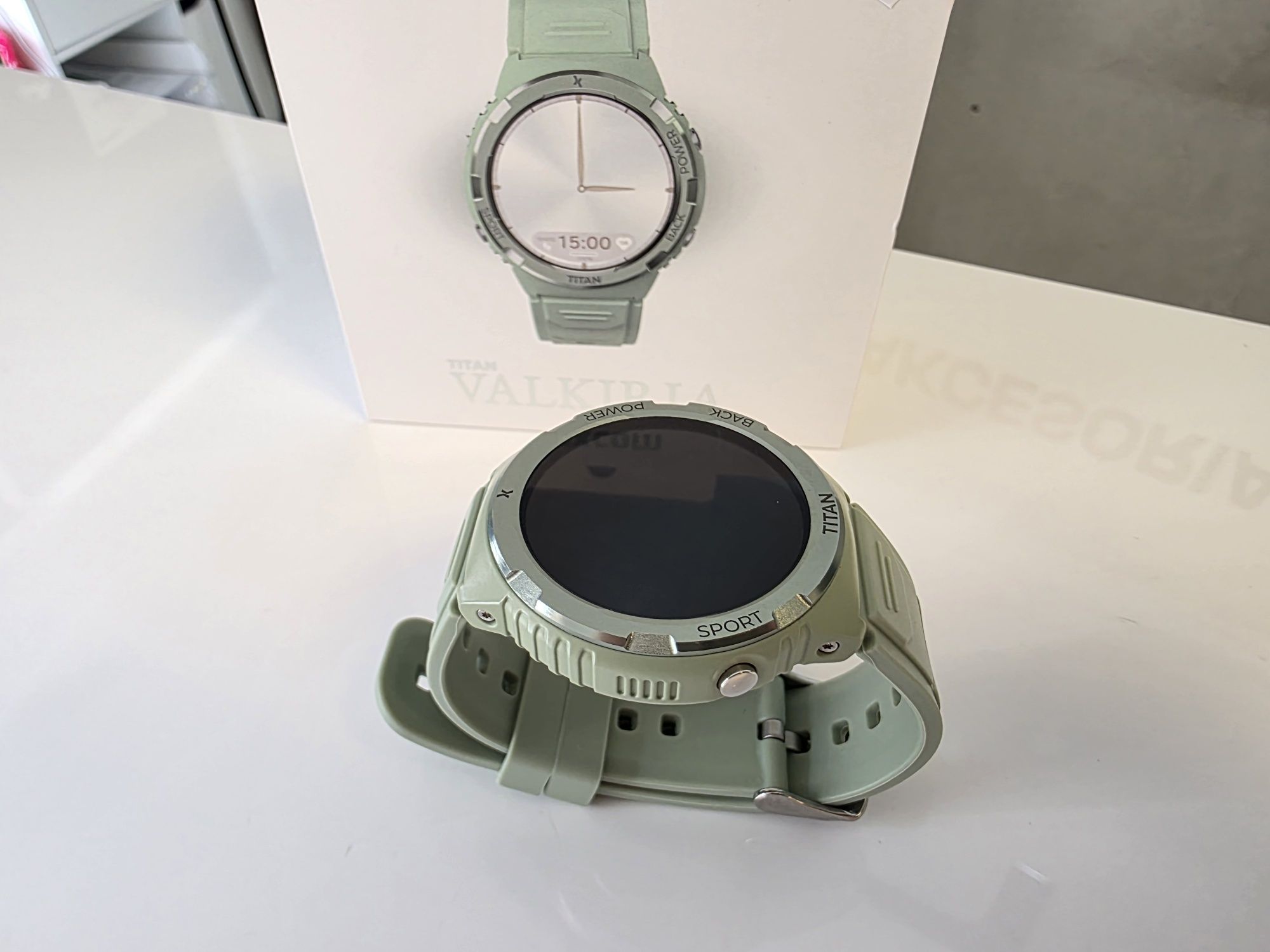 Smartwatch Maxcom Titan Valkiria Android/iOS.