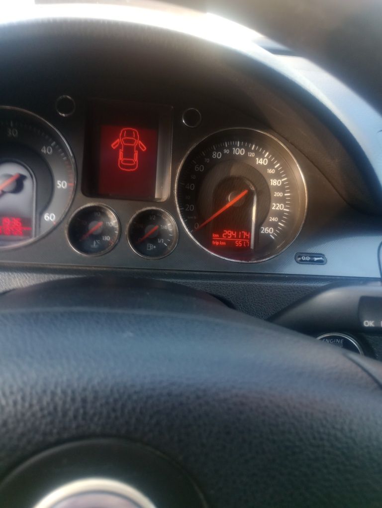 VW Passat B6 1,9 TDI kombi 2006 cena