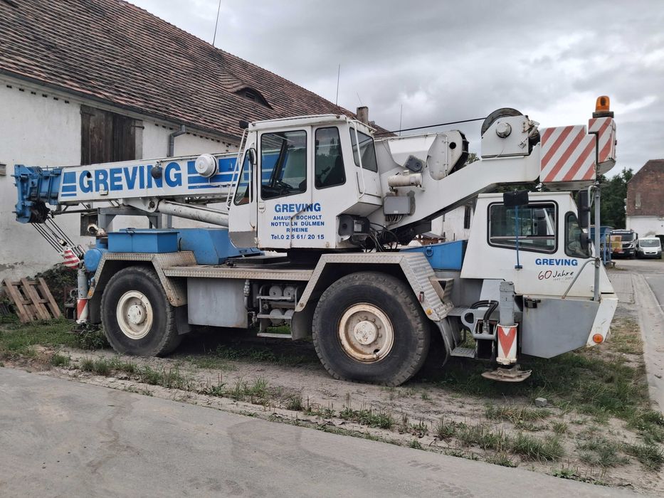 Dzwig samojezdny OMEGA S  35 t