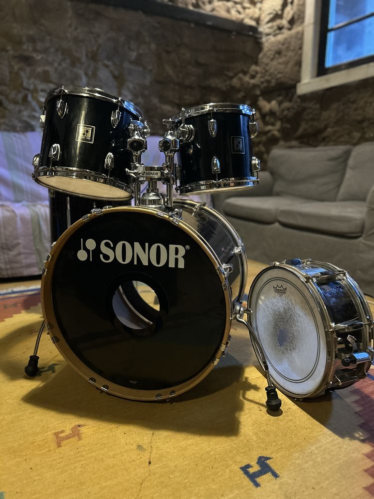 Bateria Sonor 1003