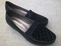 Туфли женские черные