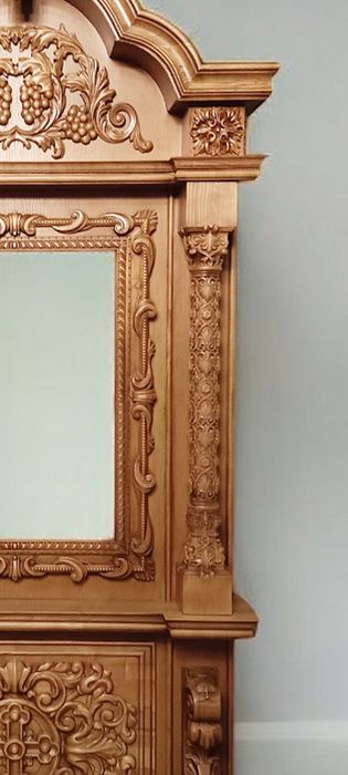 3d різьба Кіот, Бічний пристіл, іконостас