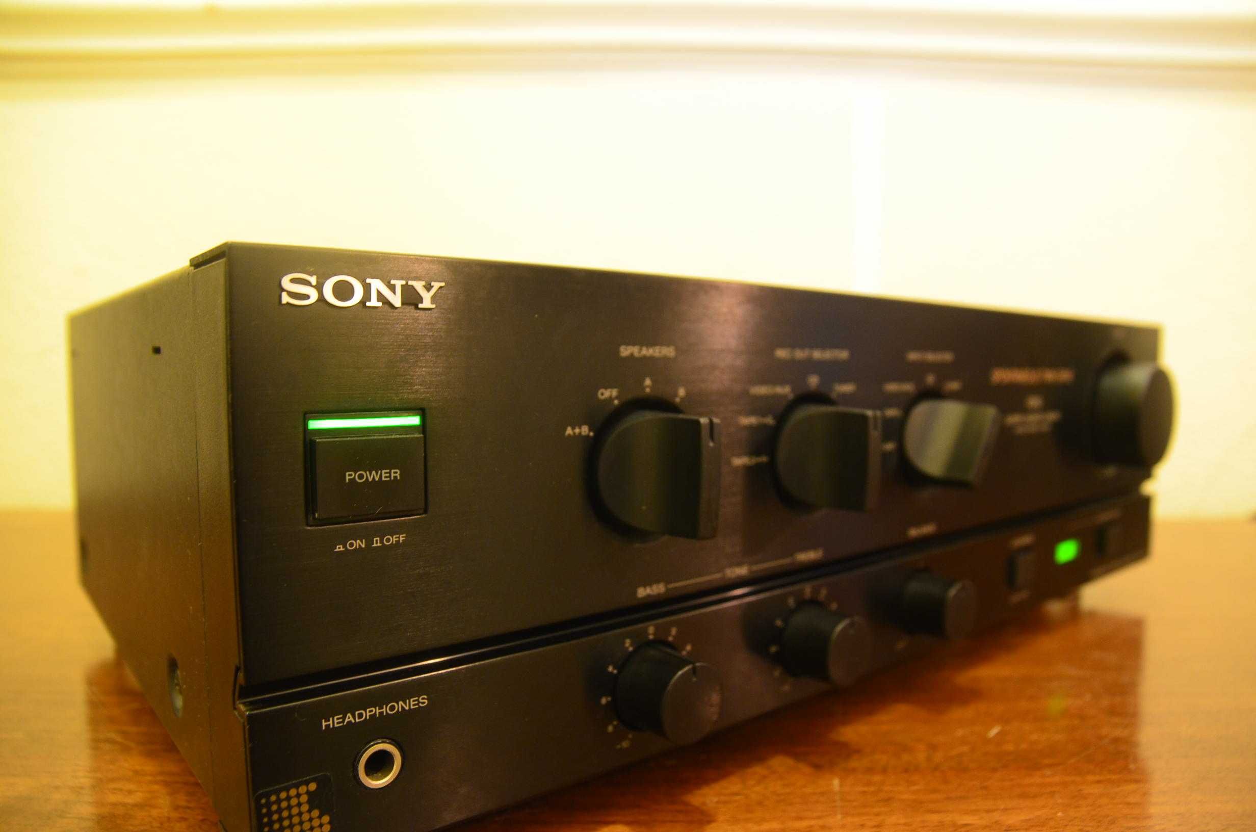 Amplificador Sony F210