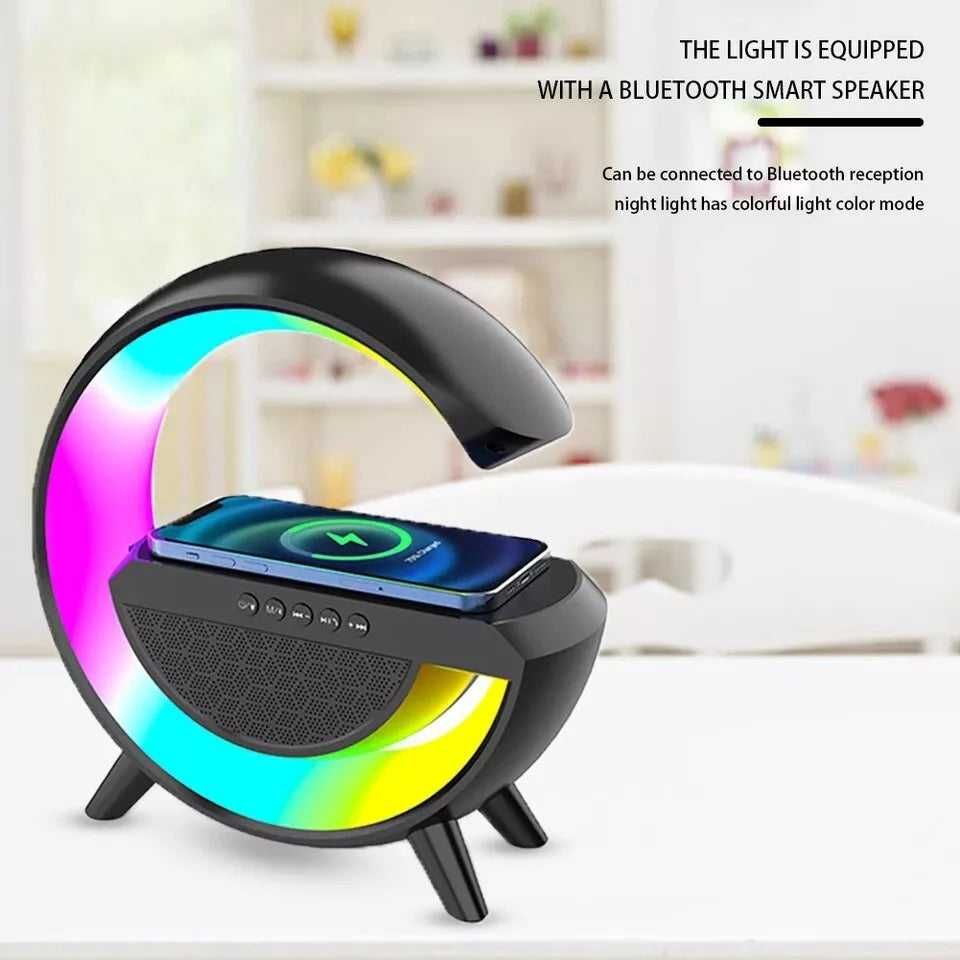 Lampka Led RGB z ładowarką indukcyjną bezprzewodową radiem głośnikiem