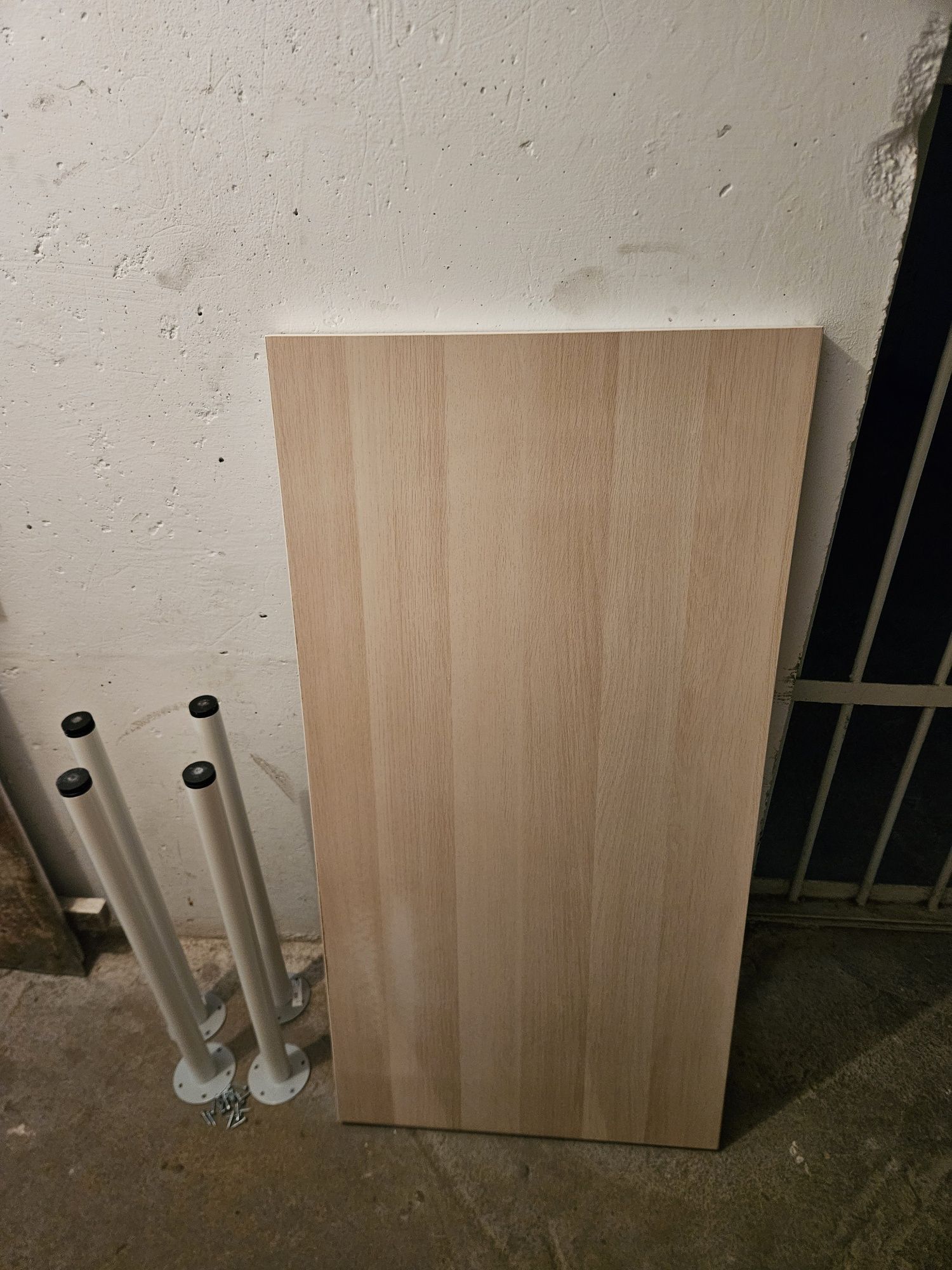 Biurko LINNMON Ikea