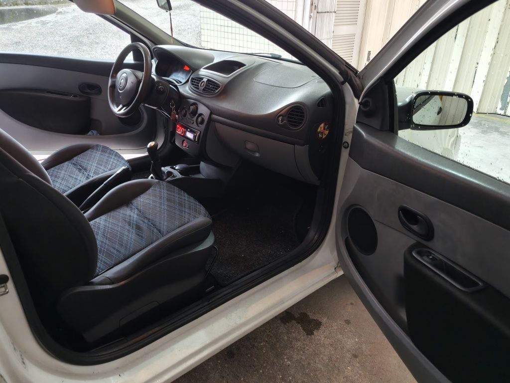 Renault Clio 1.5 DCI