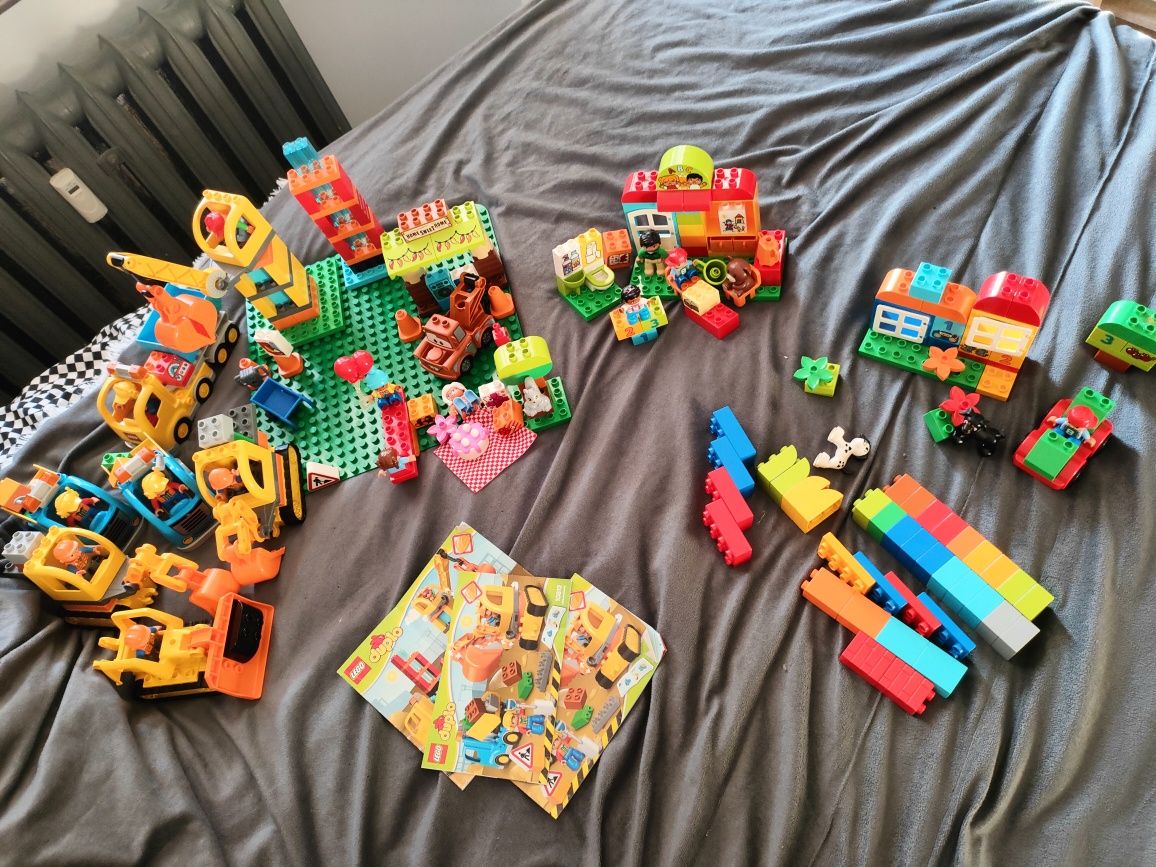 Paka LEGO Duplo 7 zestawów +płytka
