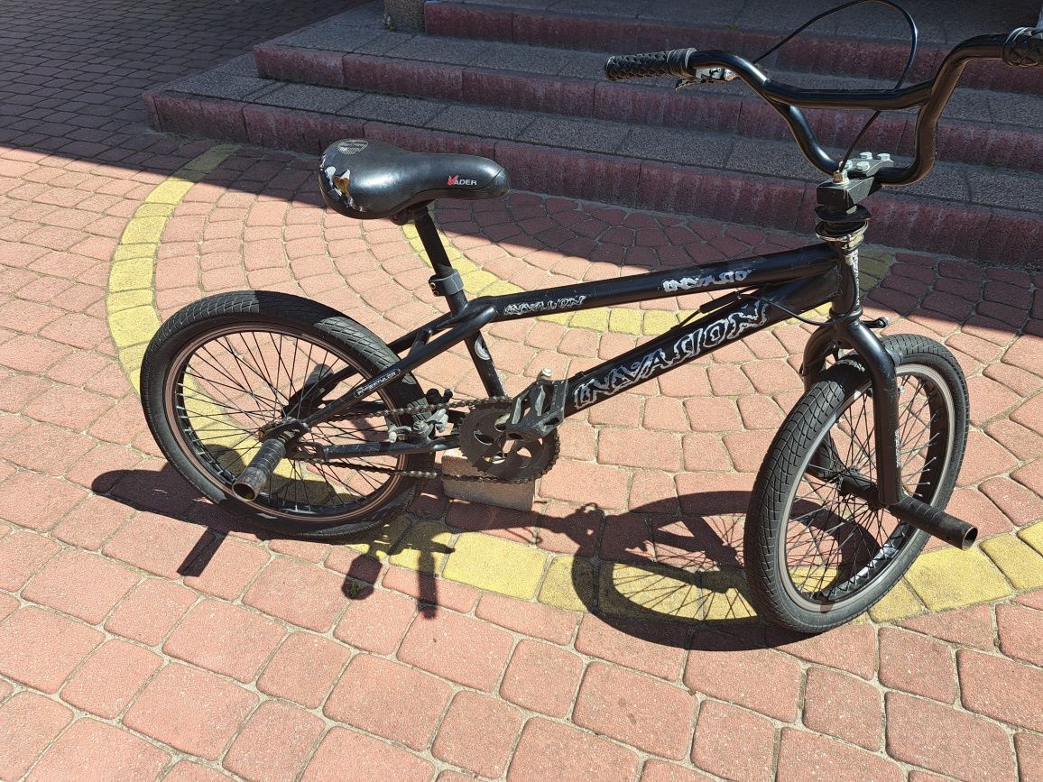 Rower BMX 20 plus 4szt.pegi