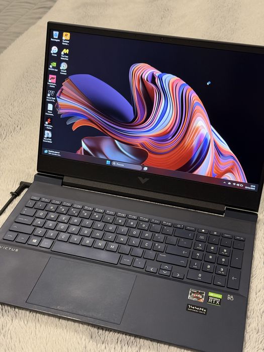 HP Victus 16 Gaming — Ryzen 5 | RTX 3050 | 144Hz | Impecável