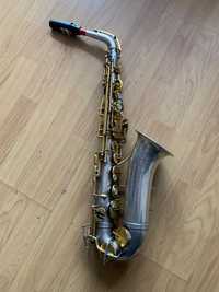 Saksofon altowy Couesnon