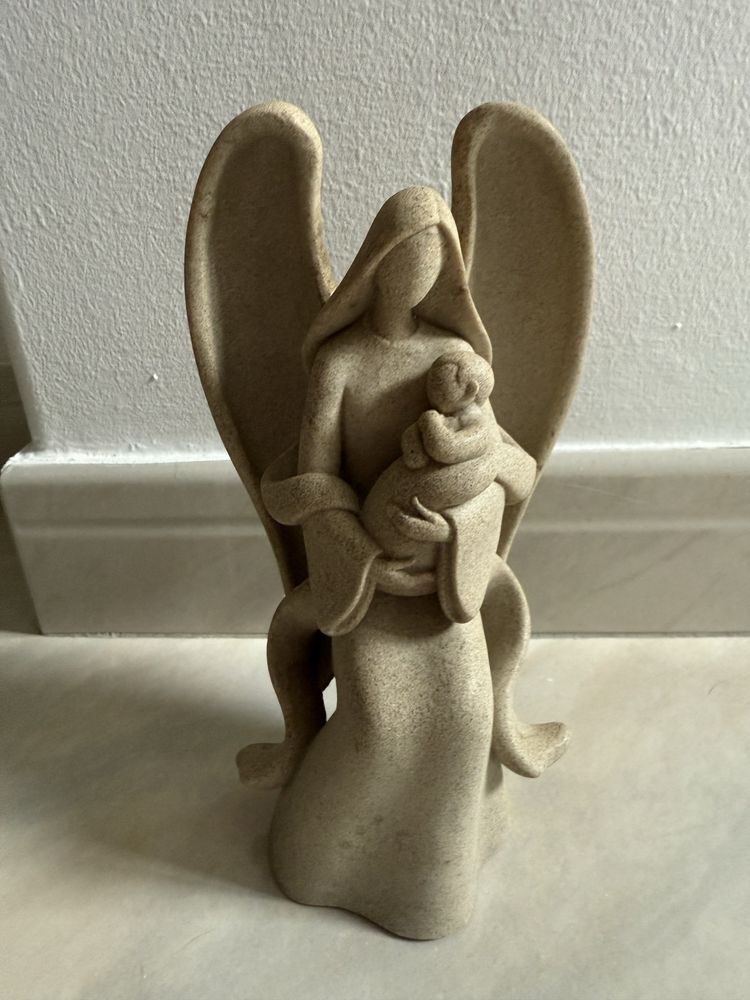 Escultura Abstrata em Marfinite – 22,5cm | Peça Decorativa LF