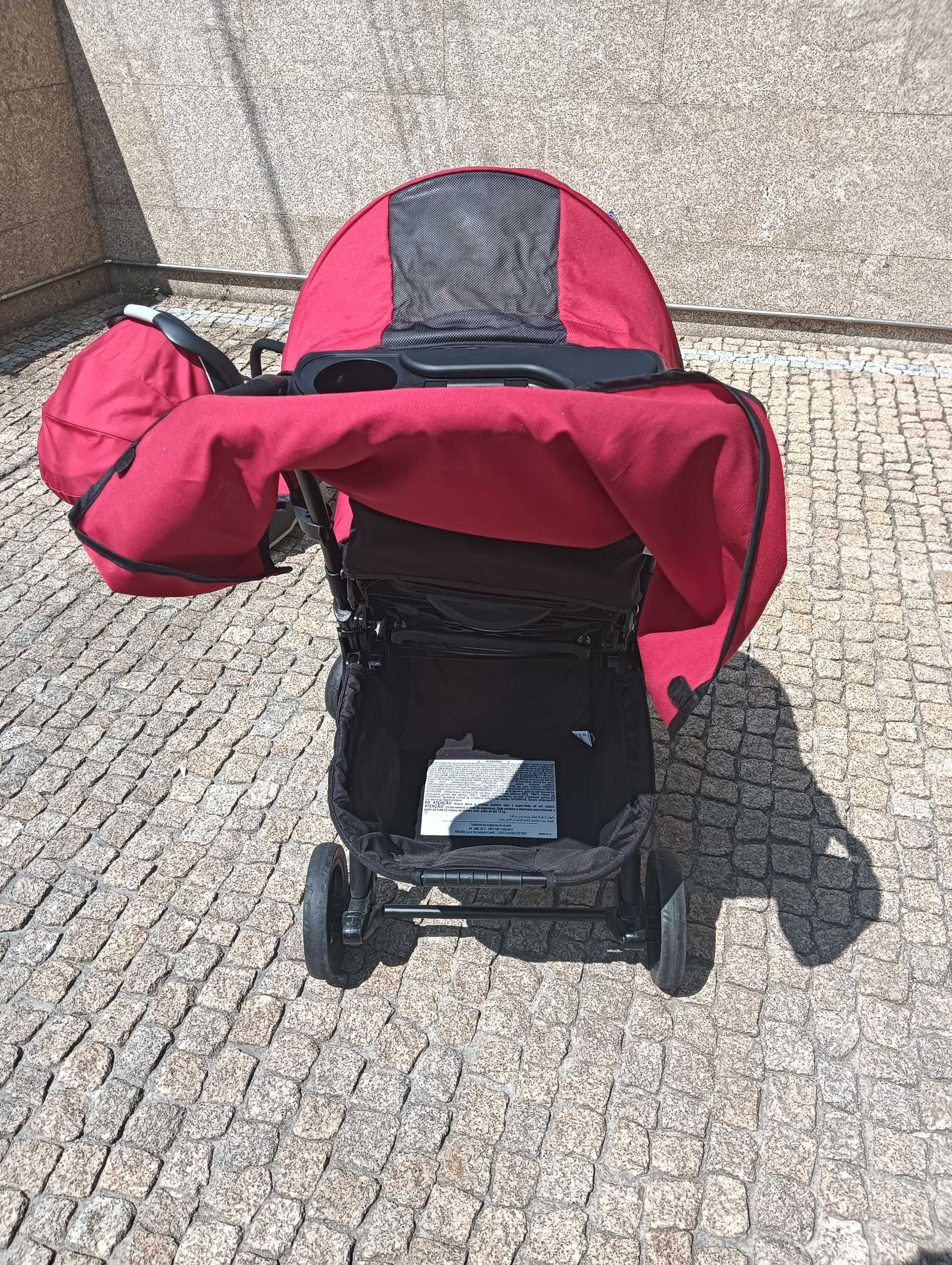 Carrinho de Bebé + Baby Coque (Cadeirinha Auto) – Excelente Estado!