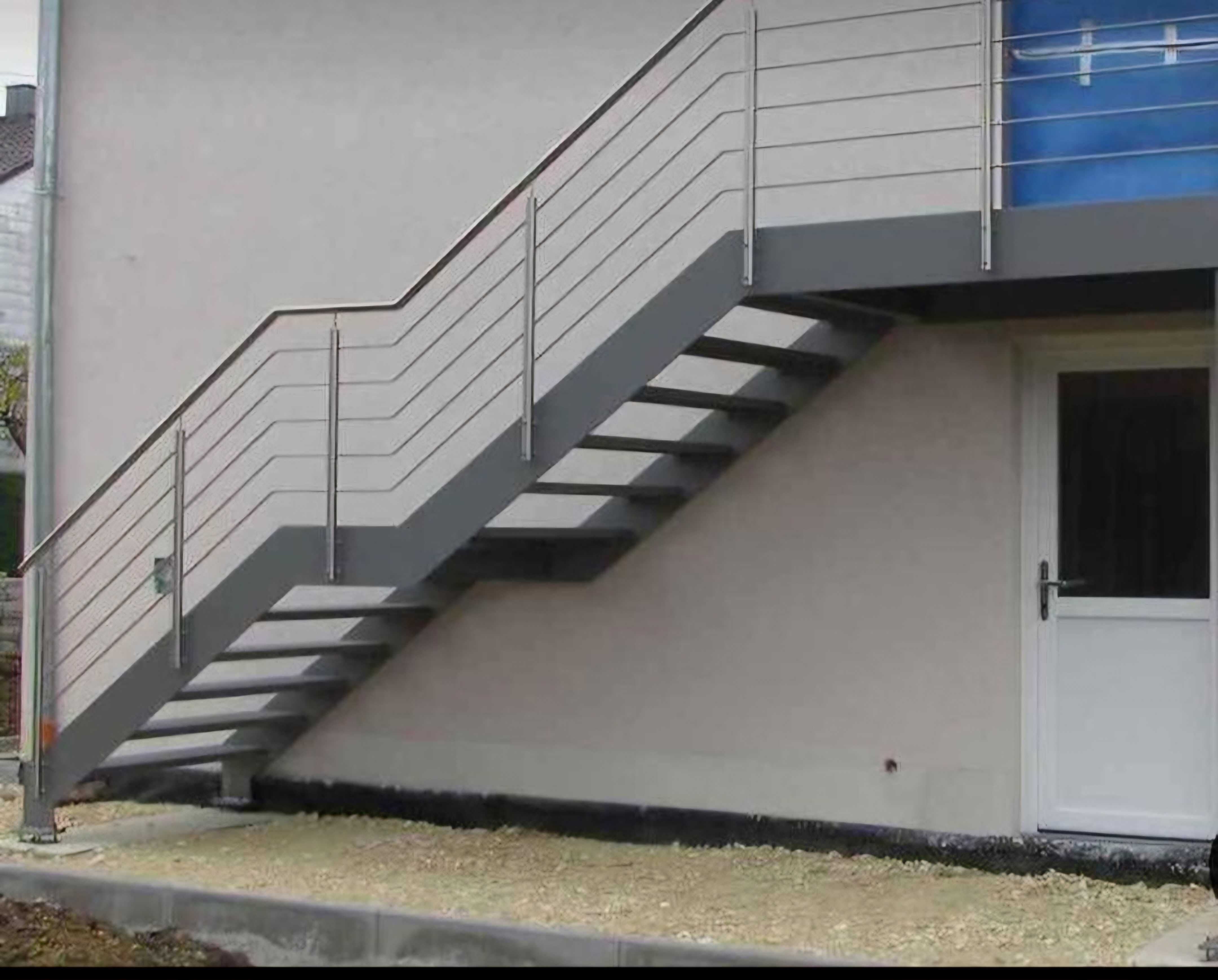 Schody stalowe metalowe zewnetrzen wewnetrzne