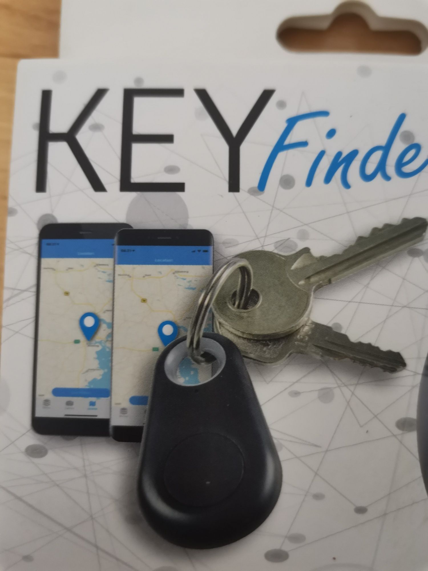 4x Lokalizator do kluczy portfela telefonu brelok bluetooth czarny dok
