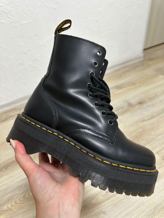 Dr. Martens Jadon (оригінал) – стильні черевики, 37 розмір