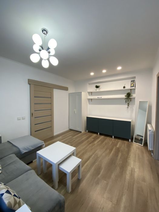 Власник! 2к з двором, паркомісцем, Pet-friendly, світло обговорюється!