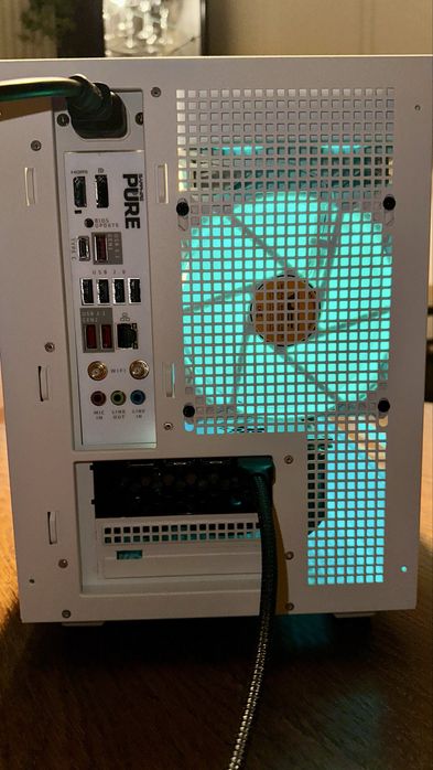 Mini Gaming PC • NOWY • RTX 3080 • Ryzen 7600X • 32GB DDR5 • RGB