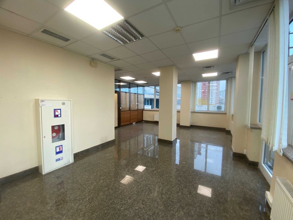 Оренда офісу 42м2 open space бізнес центр Юрія Шумського 1А, Березняки