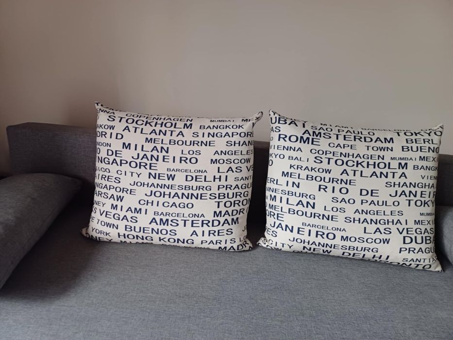 Kanapy, szare z poduchami - rozkladane, stan bardzo dobry, rzymianki