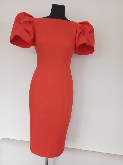 Пошив одягу. Ремонт одягу. Швачка