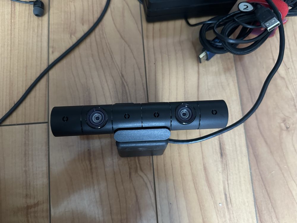 ZESTAW PlayStation 4 Pro 1TB + VR + Logitech G29 + 13 GIER + Akcesoria