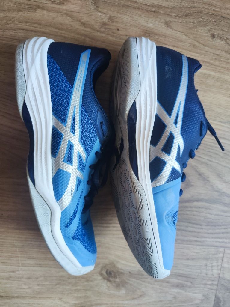 Buty sportowe damskie asics