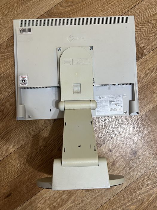 Монітор з динаміками 19" EIZO FlexScan S1921