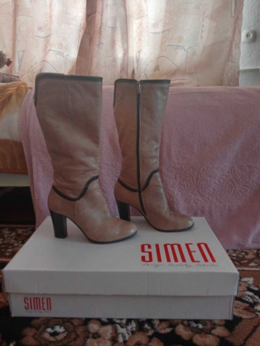 Чоботи осінні шкіряні, утепленні байкою, 39 розмір