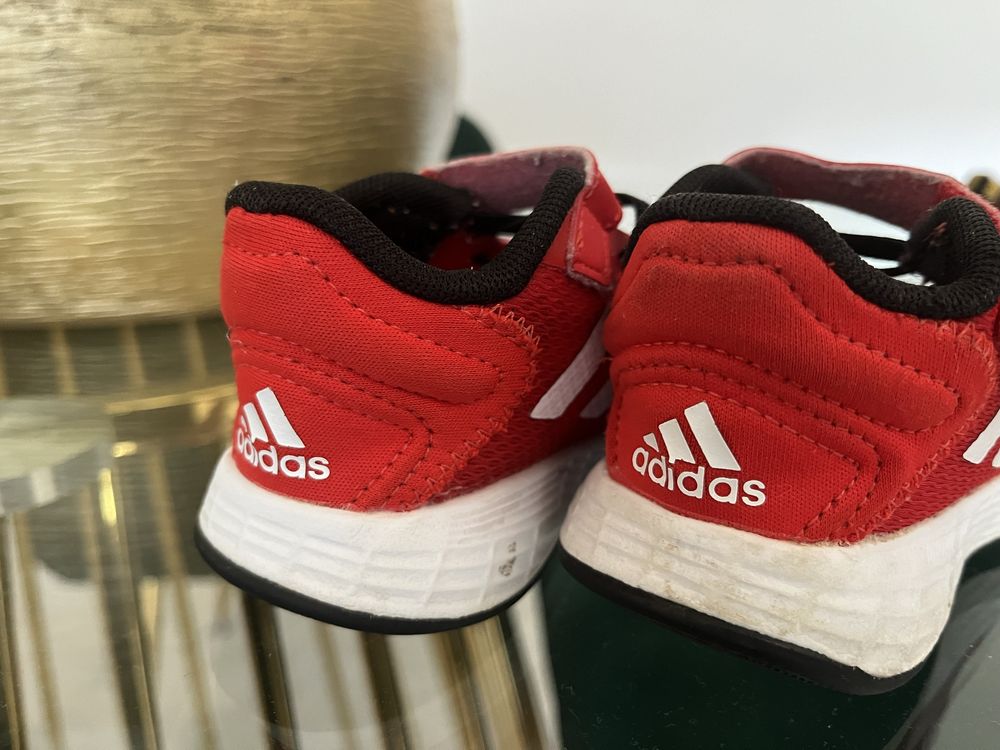 Adidas Lightmotion 22