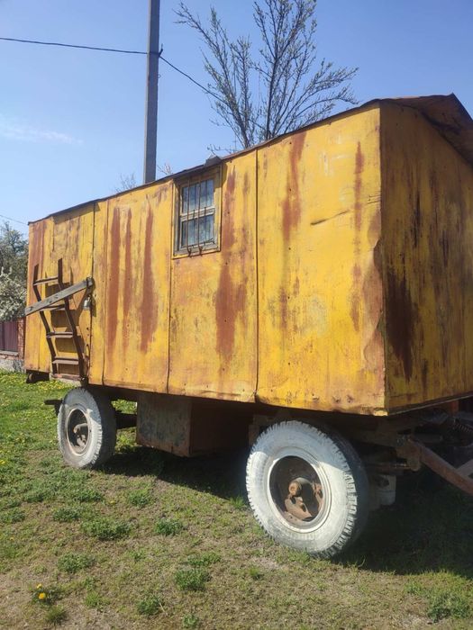 Битовка, вагончик на колесах, кунг, причеп, будівельний вагончик