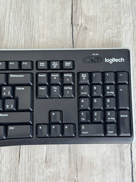 Бездротова клавіатура Logitech K270 (‎‎920-003746)