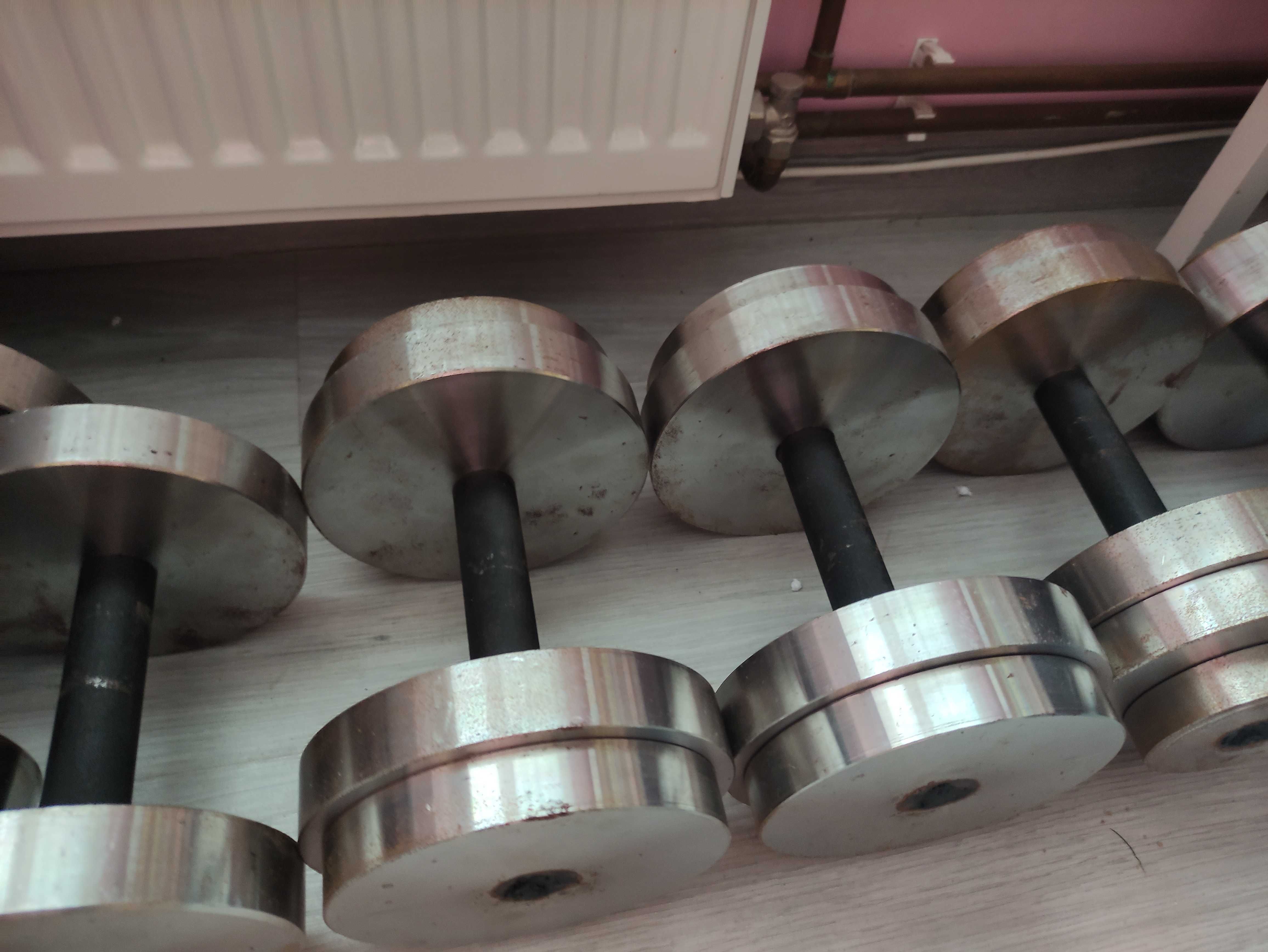 Hantle na stałe solidne metalowe 2x20kg 2x18kg 2x10kg