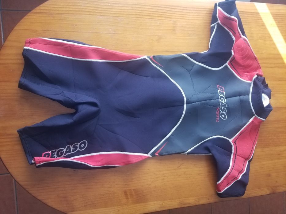 Fato de surf/bodyboard short em neoprene Pegaso