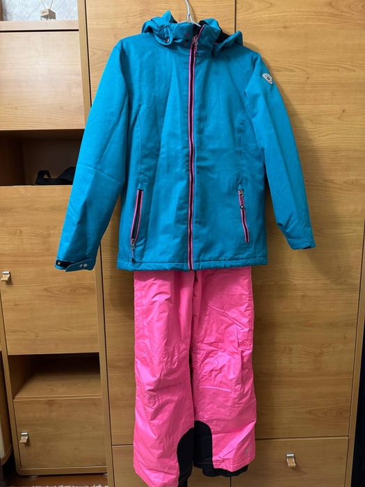 Лижний костюм гарної якості