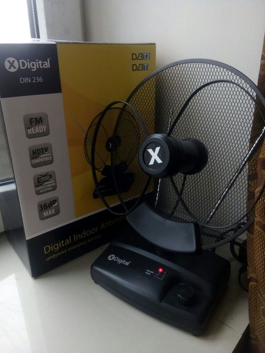 Комнатная антенна