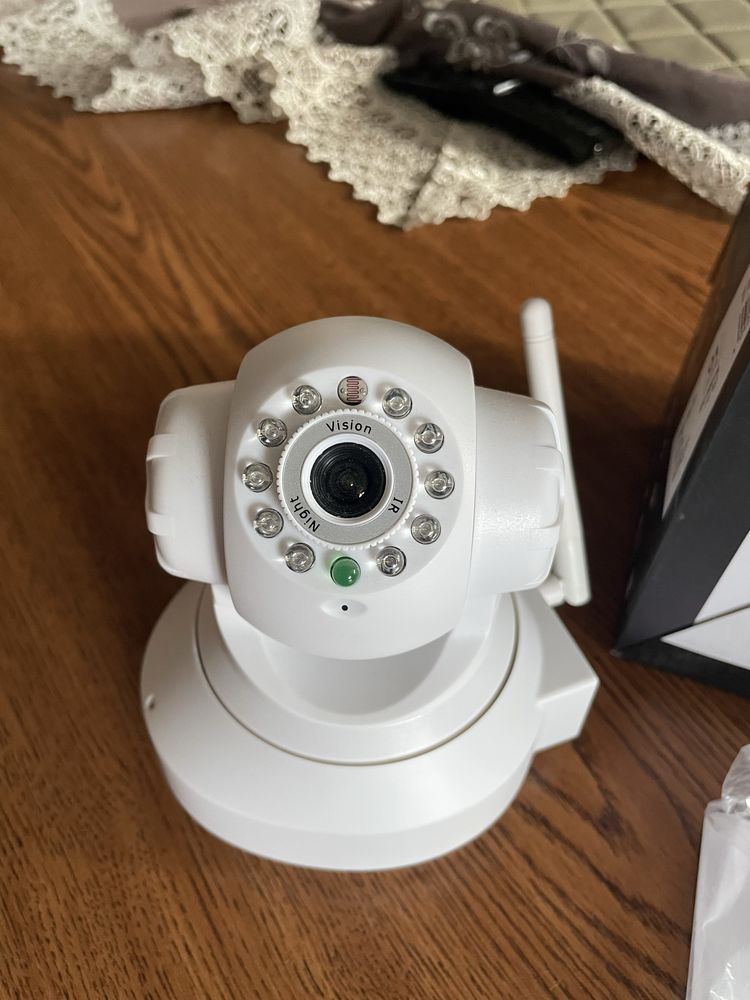 Kamerka IP CAM do monitoringu