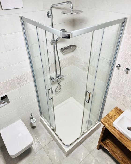 ПРОДАЖ 3 кімнатної квартири з видом на озеро