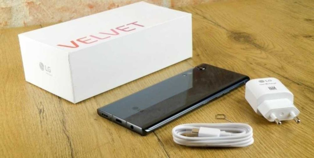 LG Velvet 6.8 dual sim  ,IP68 e wireless charging Impecável